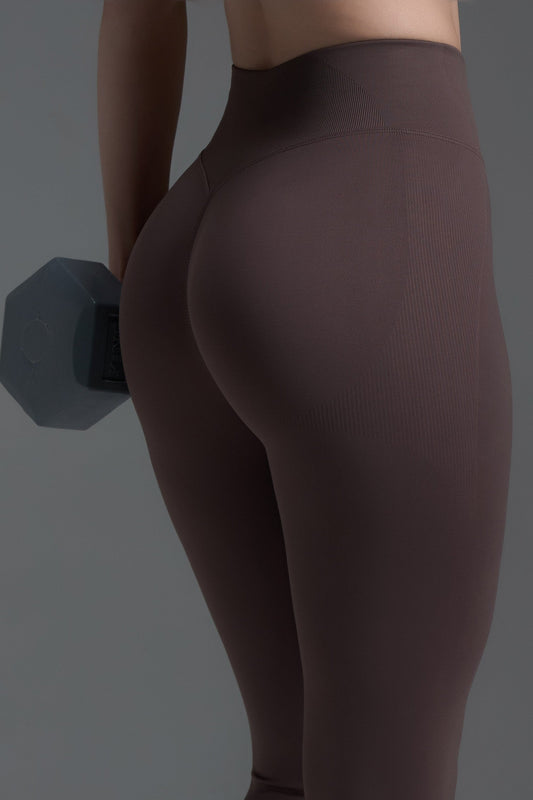 errand.active Refina® Seam activewear collection
