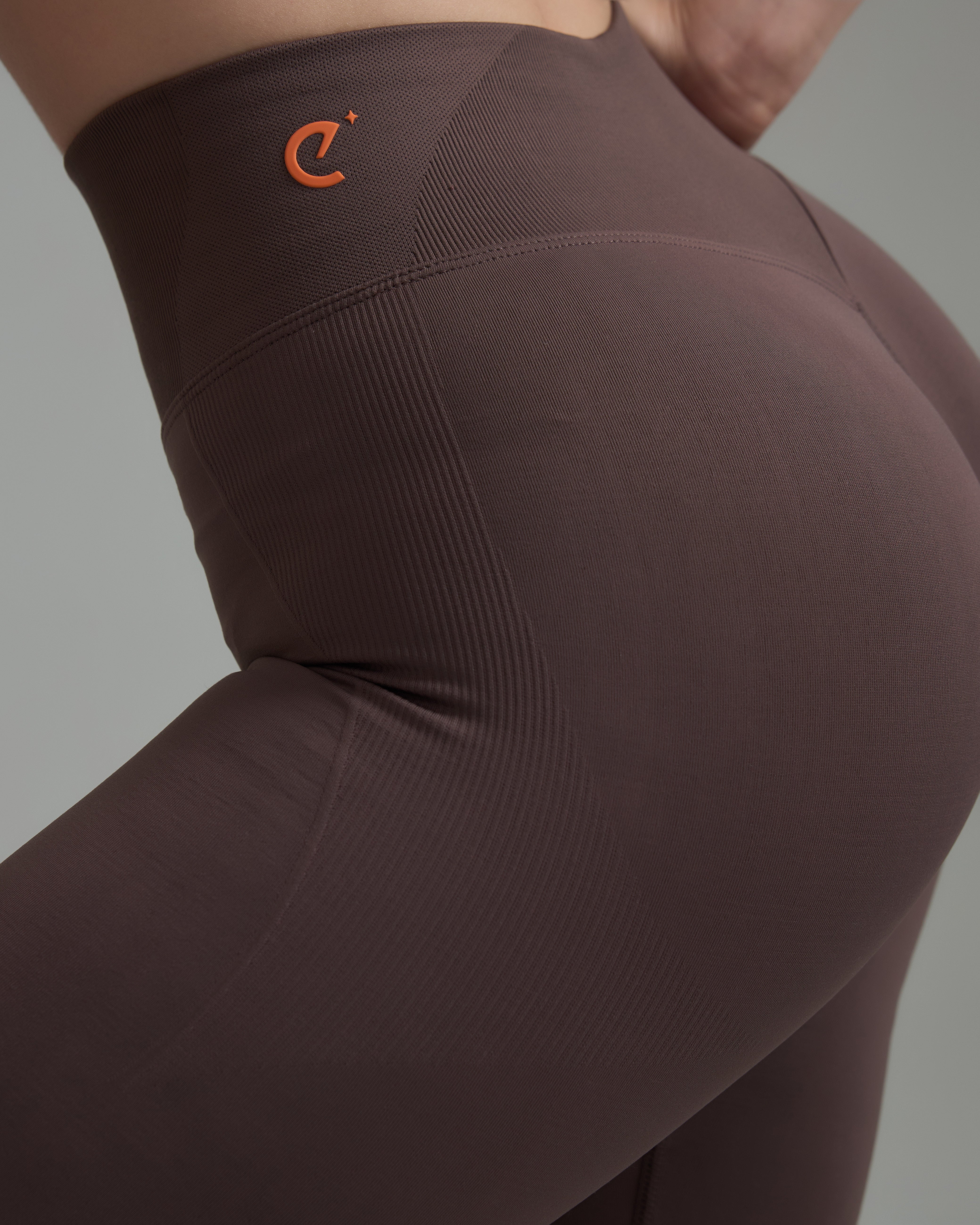 Refina® Seam Legging Wine Stain